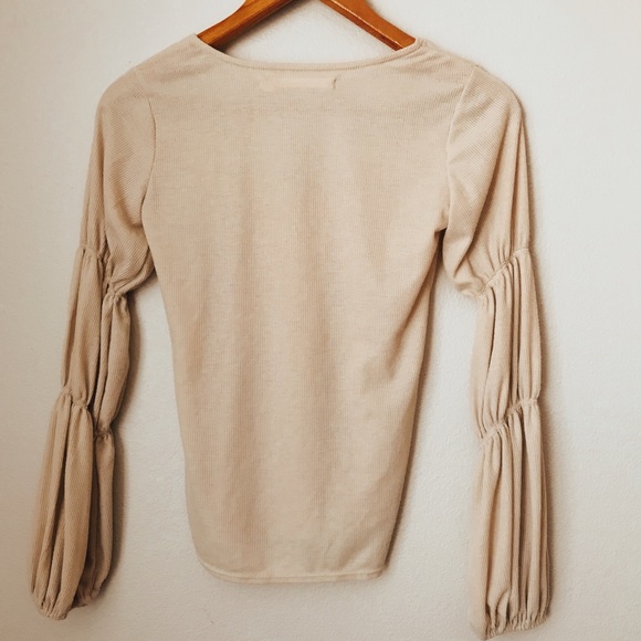 CHELSEA & VIOLET Top - Picture 4 of 4